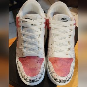 KITO  passion of christ resurrection day size 9